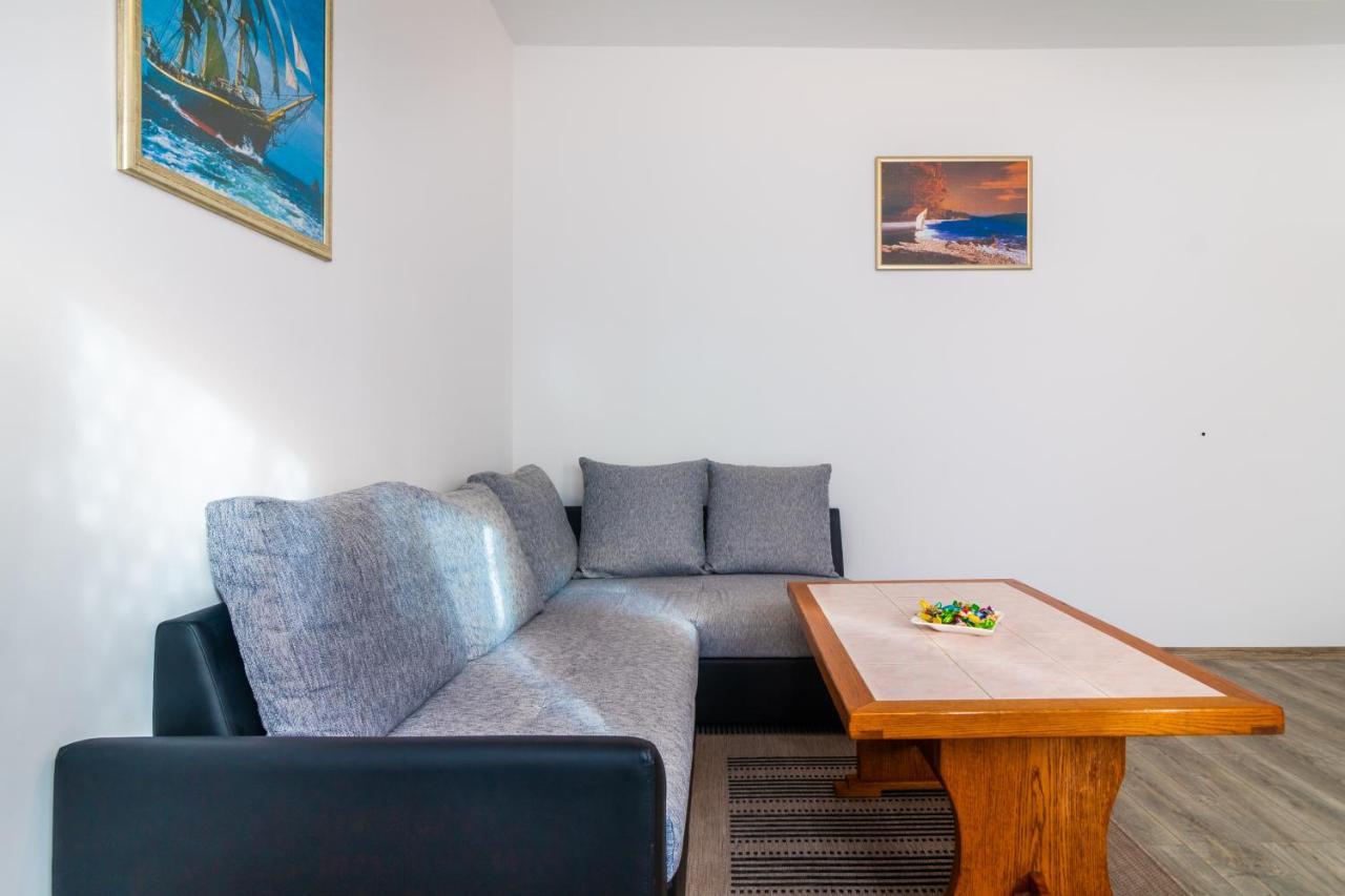 Apartments Mihael Split Bagian luar foto
